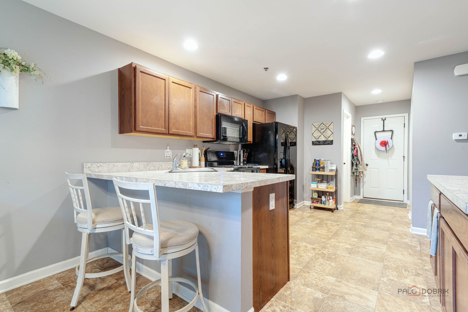 7058 Hidden Green Circle, Fox Lake, IL 60020