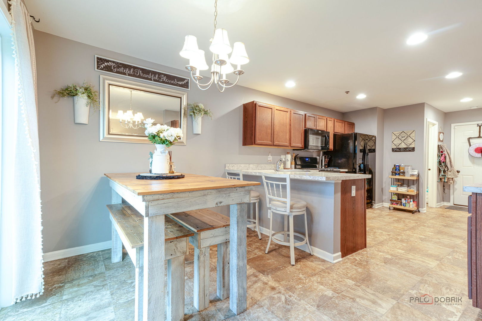 7058 Hidden Green Circle, Fox Lake, IL 60020