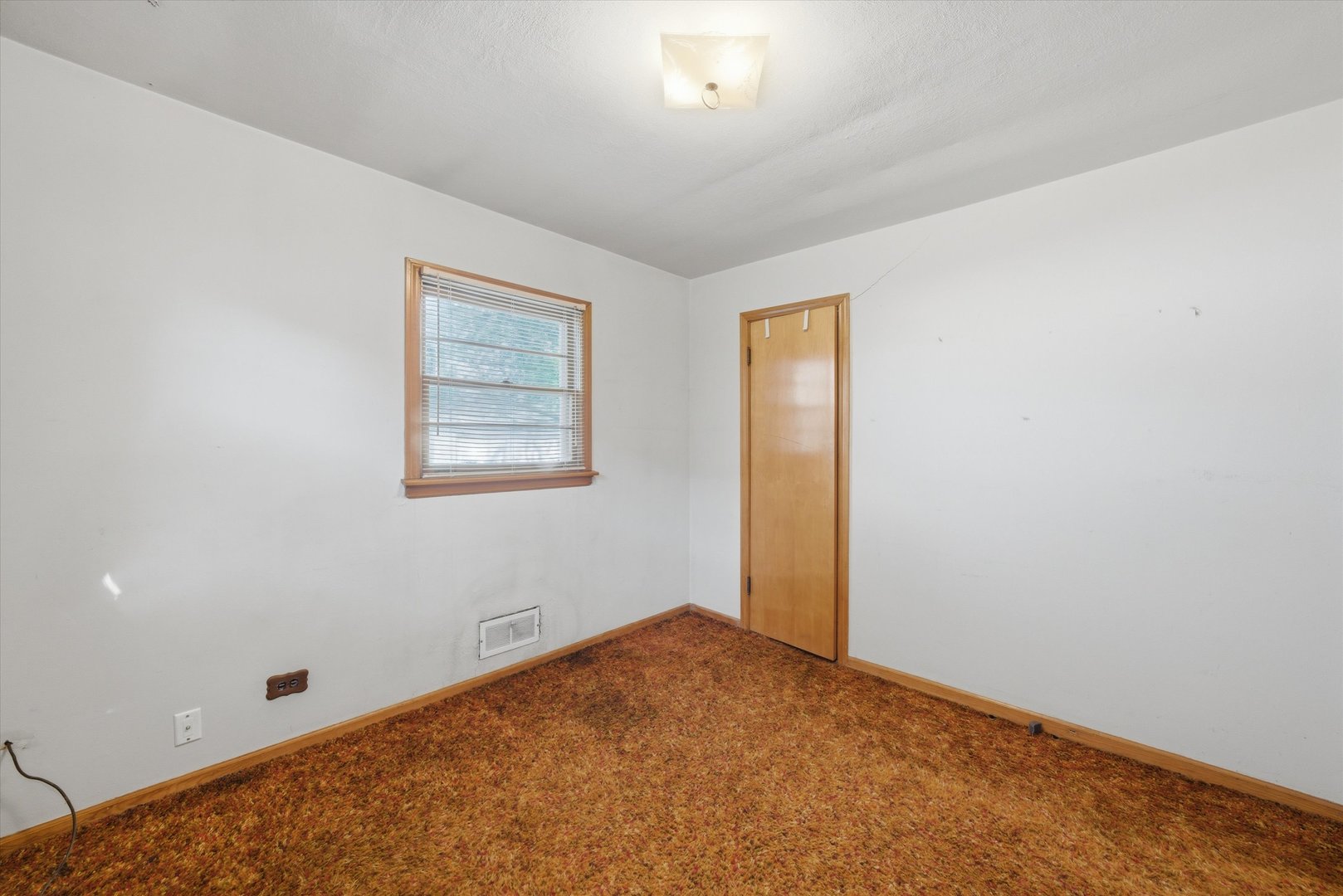 8204 Austin Avenue, Burbank, IL 60459