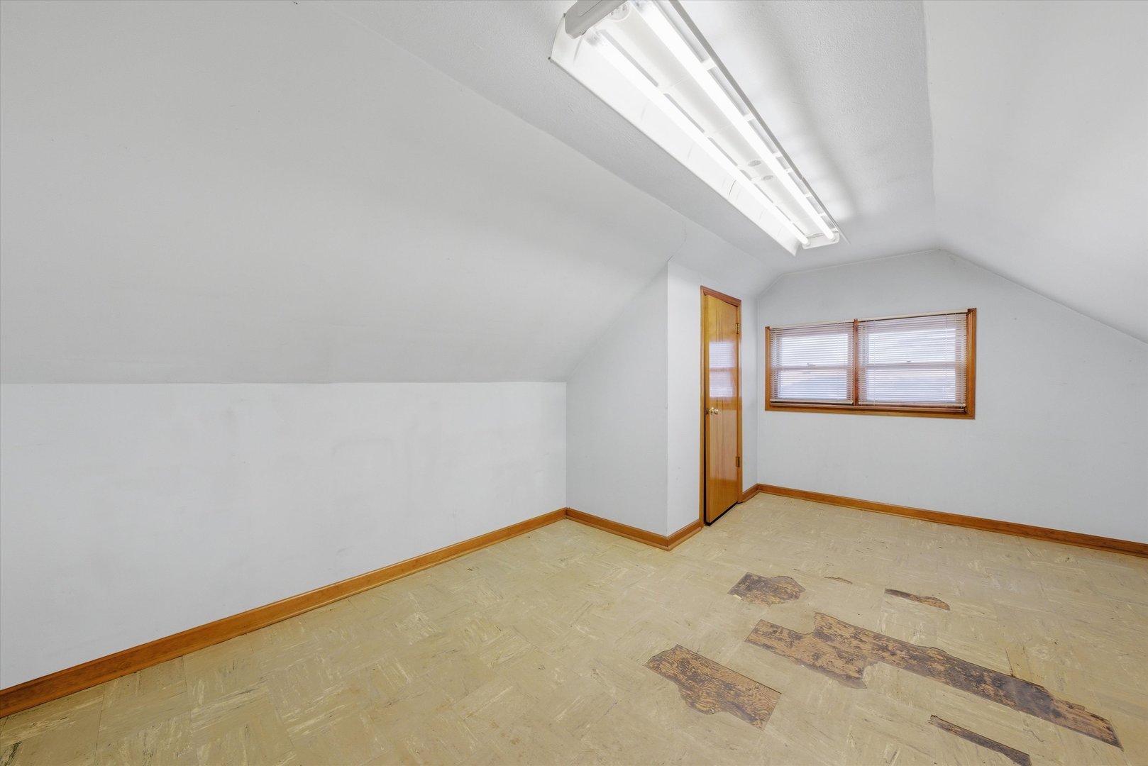 8204 Austin Avenue, Burbank, IL 60459