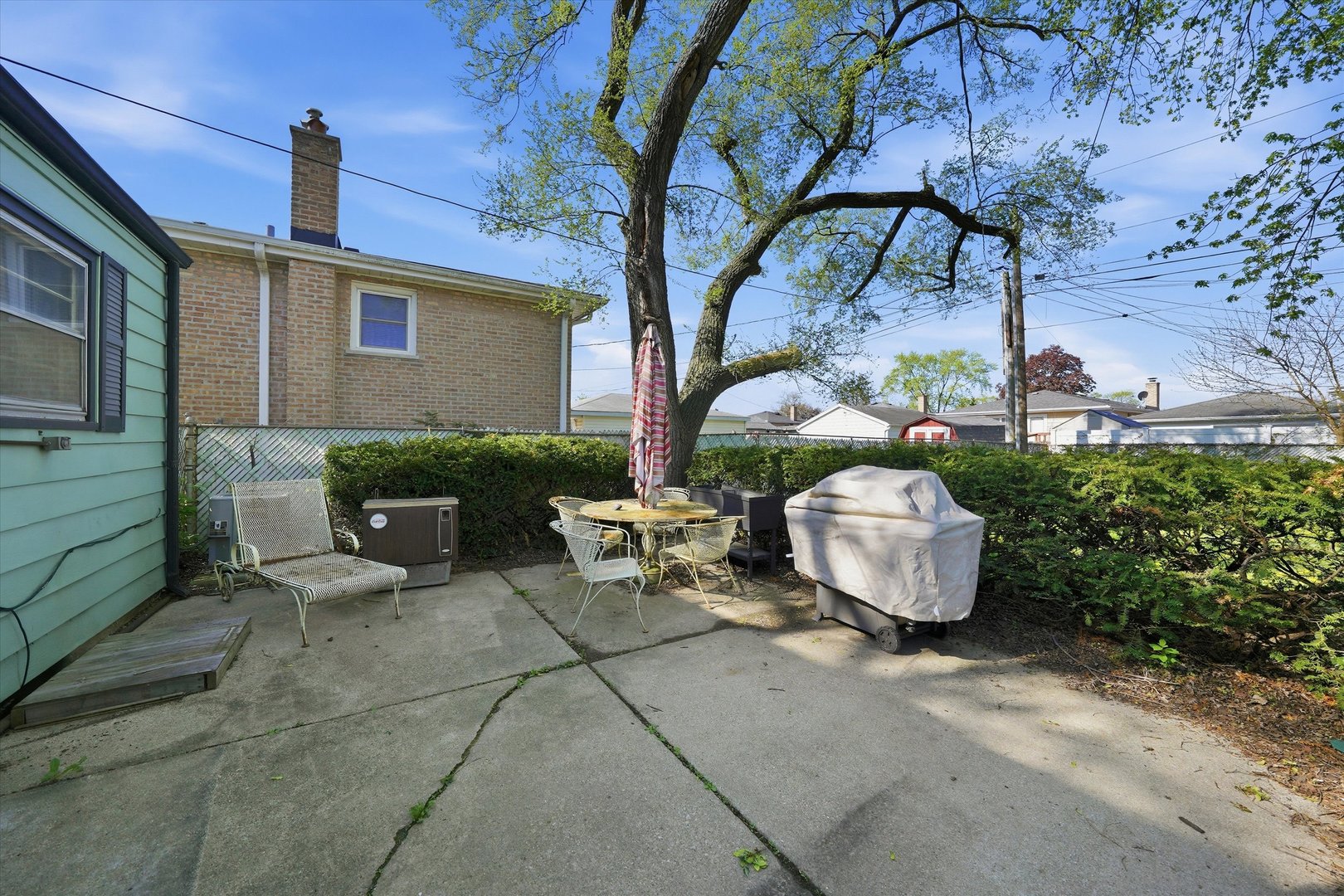 8204 Austin Avenue, Burbank, IL 60459