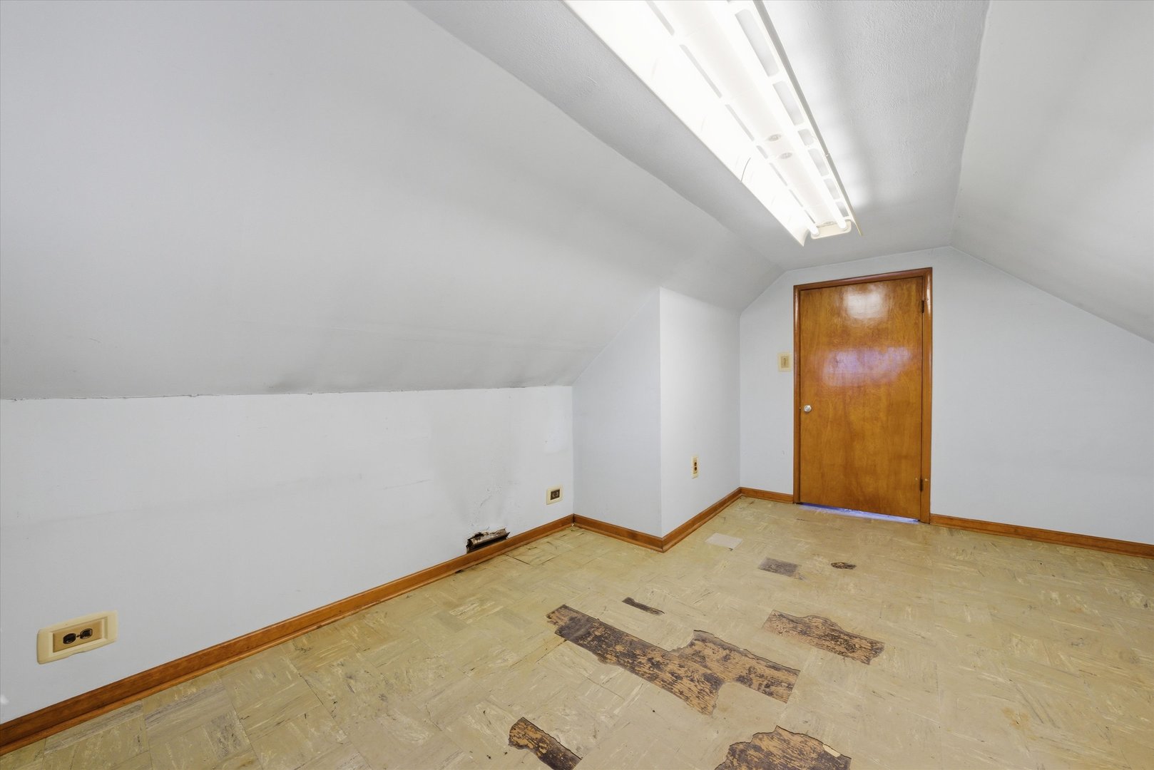 8204 Austin Avenue, Burbank, IL 60459