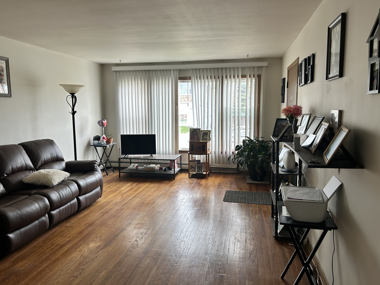 352 Crandon Avenue, Calumet City, IL 60409