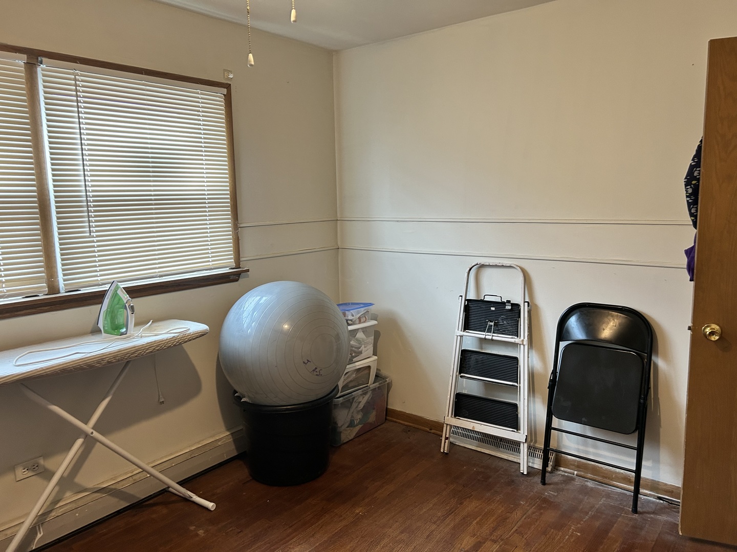 352 Crandon Avenue, Calumet City, IL 60409