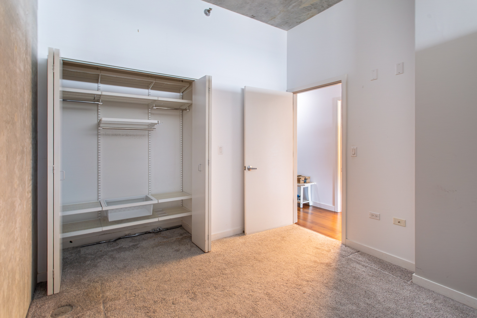 235 W Van Buren Street #4405, Chicago, IL 60607