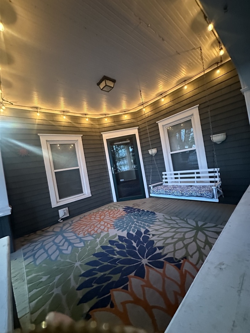 1307 S Main Street, Bloomington, IL 61701