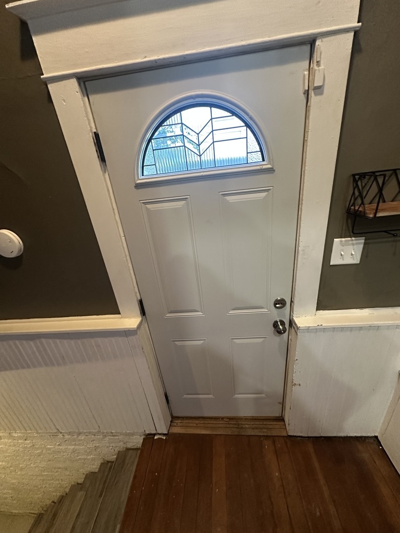 1307 S Main Street, Bloomington, IL 61701