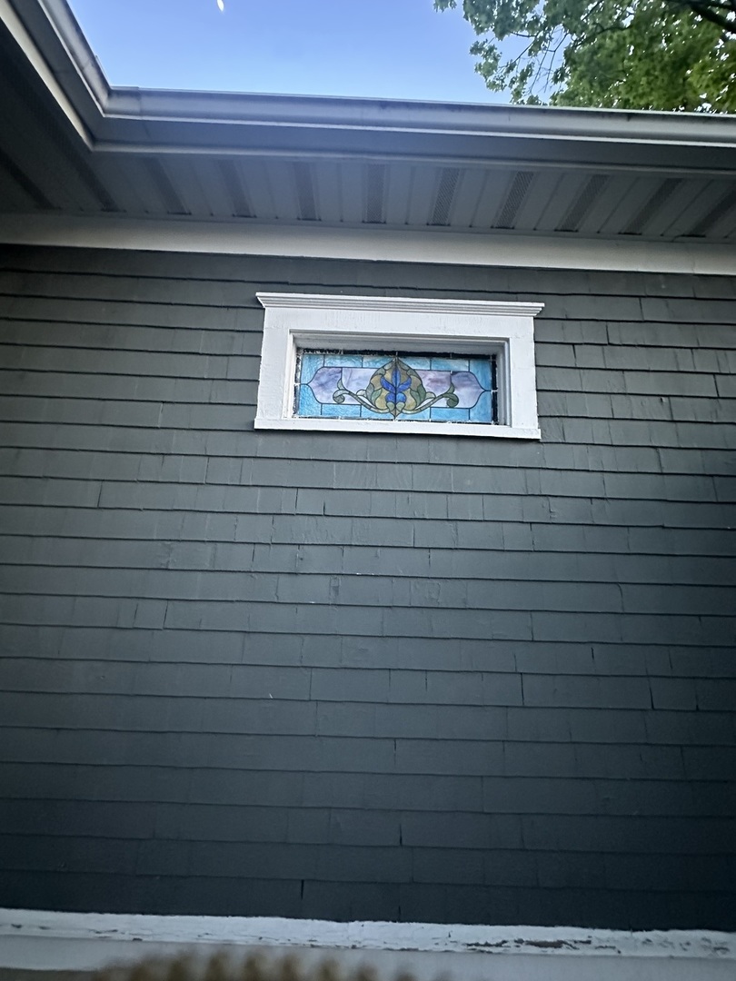 1307 S Main Street, Bloomington, IL 61701