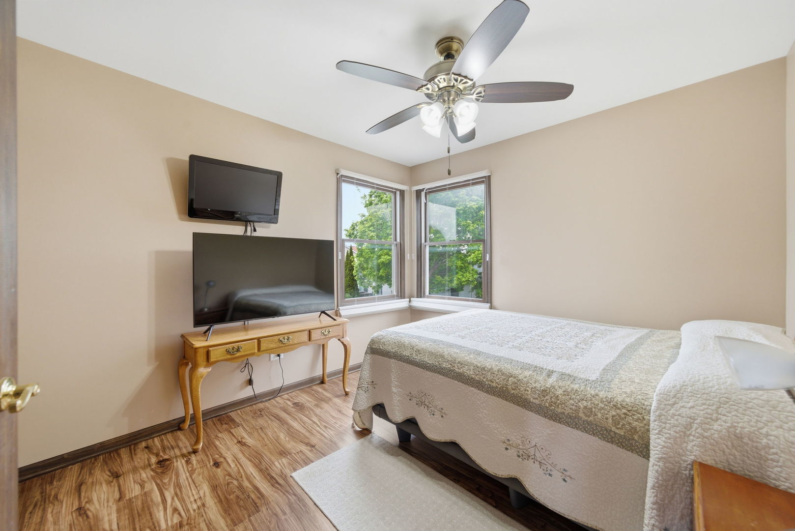 1812 Hampton Court, Plainfield, IL 60586