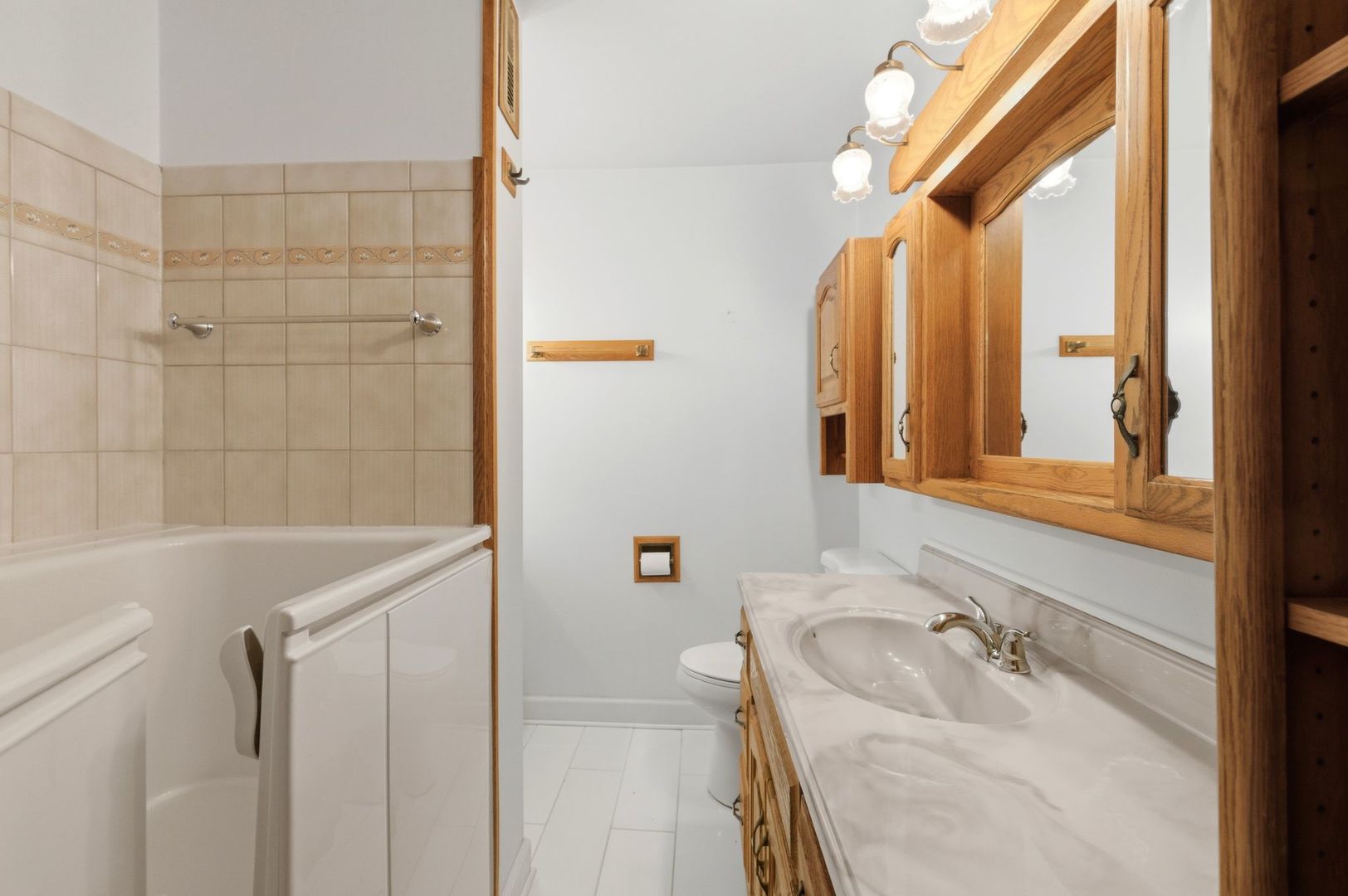 8623 W Algoma Road, Palos Park, IL 60464