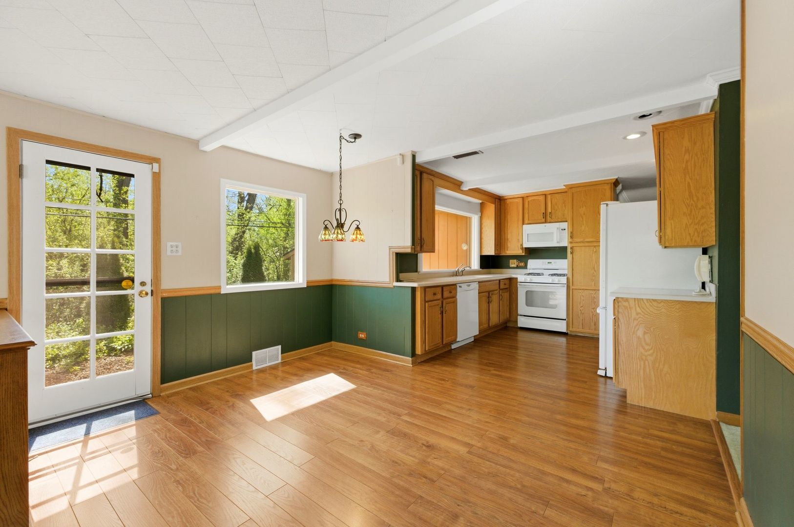 8623 W Algoma Road, Palos Park, IL 60464