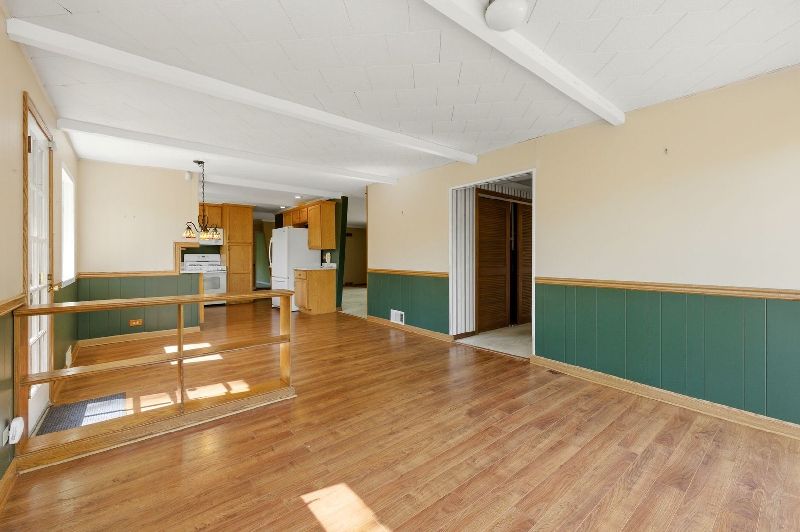 8623 W Algoma Road, Palos Park, IL 60464