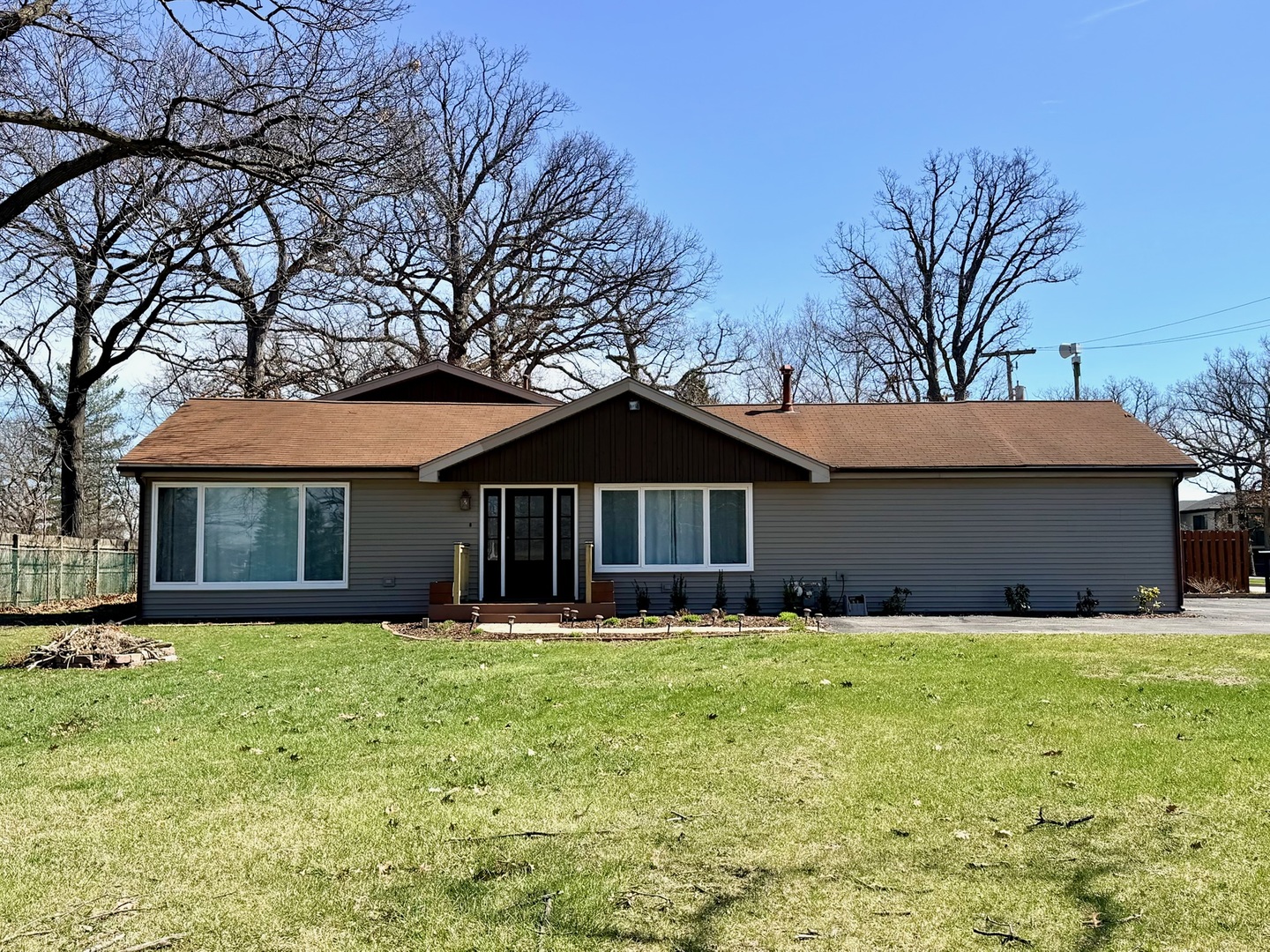 11481 Bell Road, Lemont, IL 60439