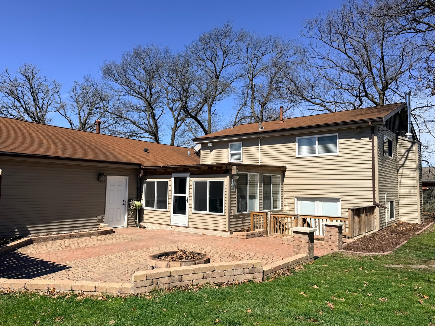 11481 Bell Road, Lemont, IL 60439