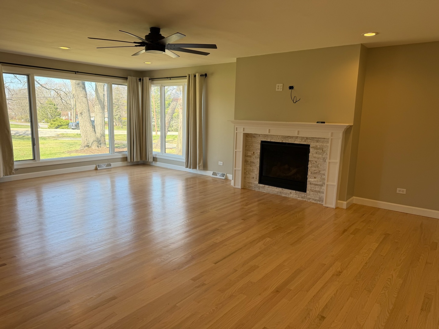 11481 Bell Road, Lemont, IL 60439