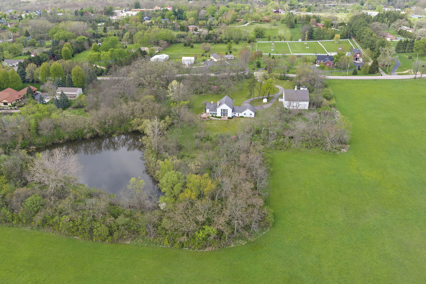 14019 Davis Road, Woodstock, IL 60098