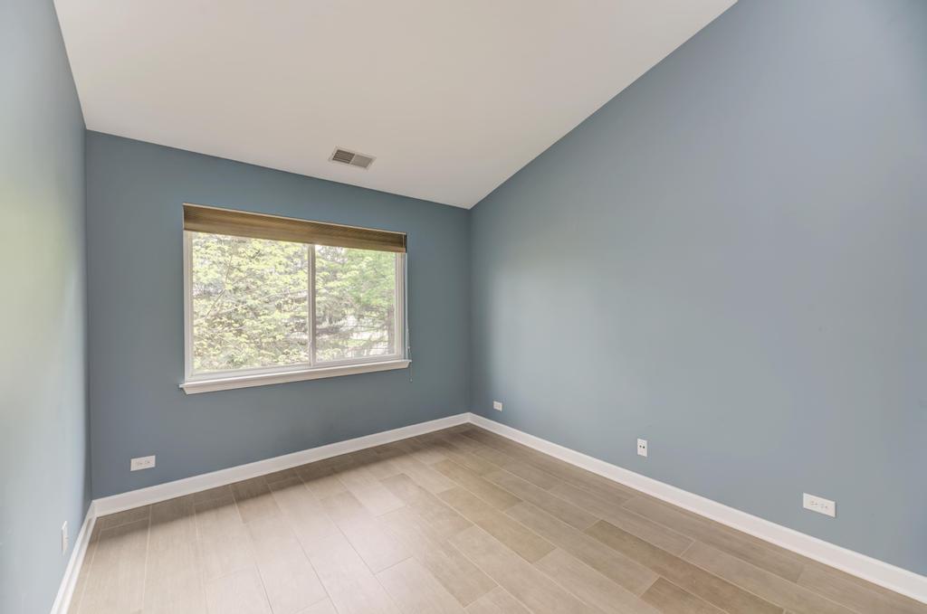 3015 Kentshire Circle #3015, Naperville, IL 60564