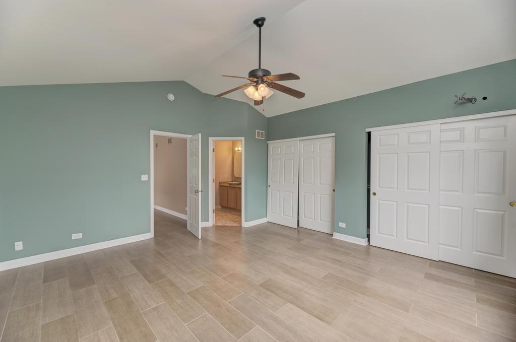 3015 Kentshire Circle #3015, Naperville, IL 60564