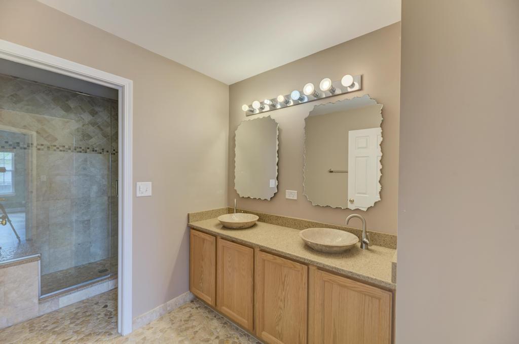 3015 Kentshire Circle #3015, Naperville, IL 60564