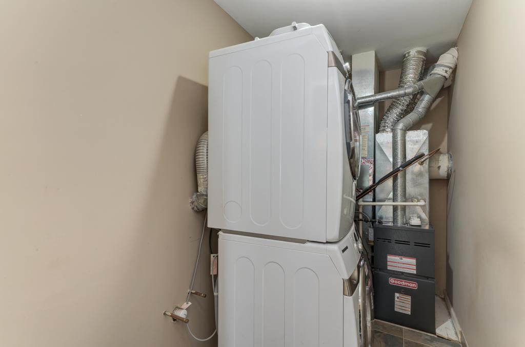 3015 Kentshire Circle #3015, Naperville, IL 60564