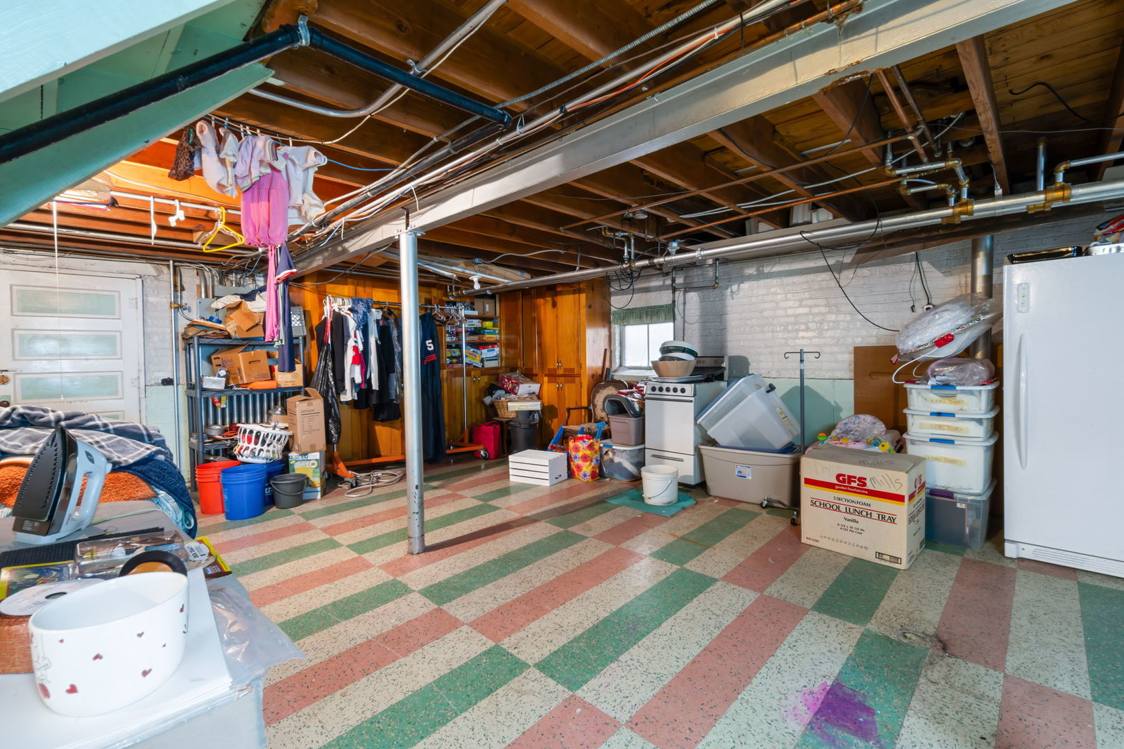 2945 N 77th Avenue, Elmwood Park, IL 60707