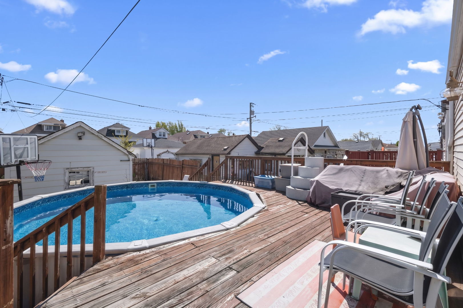 2945 N 77th Avenue, Elmwood Park, IL 60707