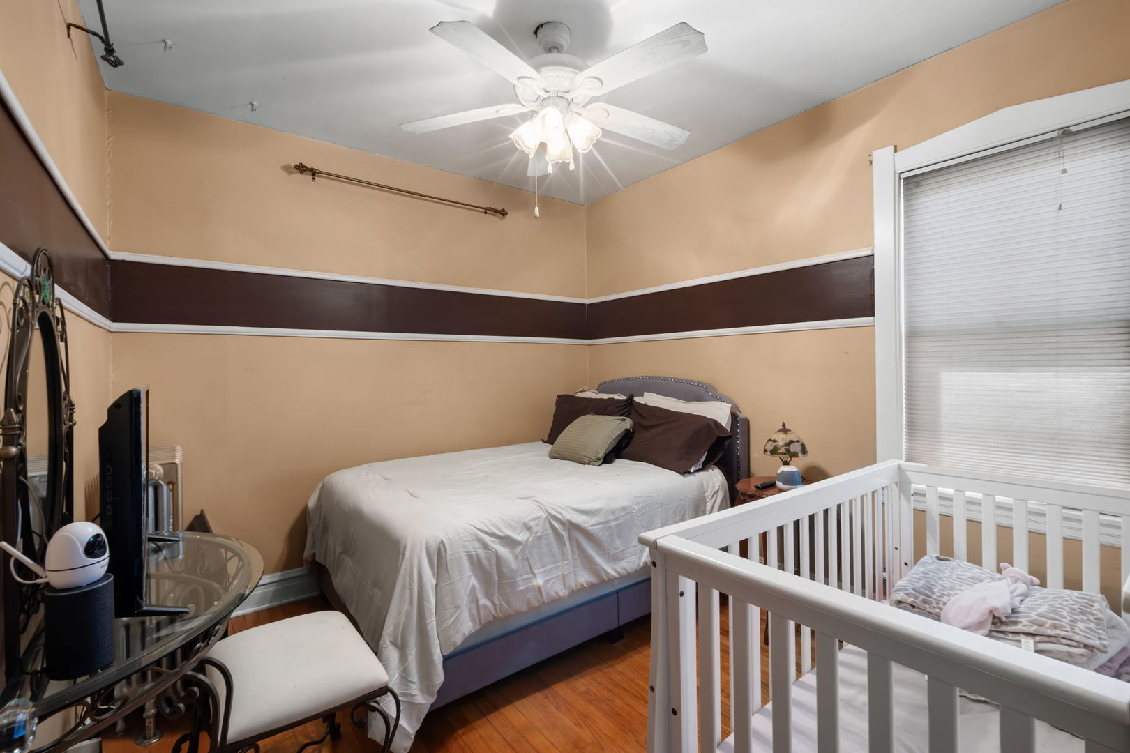 2945 N 77th Avenue, Elmwood Park, IL 60707