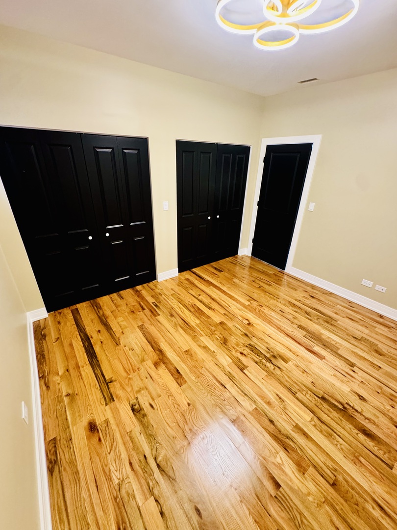 155 N La Crosse Avenue, Chicago, IL 60644