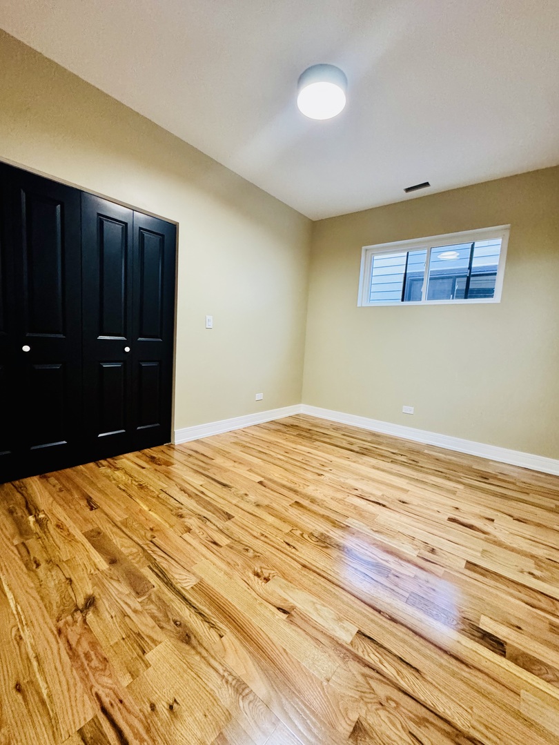 155 N La Crosse Avenue, Chicago, IL 60644