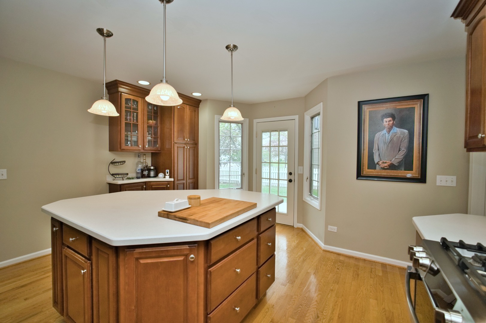 2S510 Seneca Drive, Wheaton, IL 60189