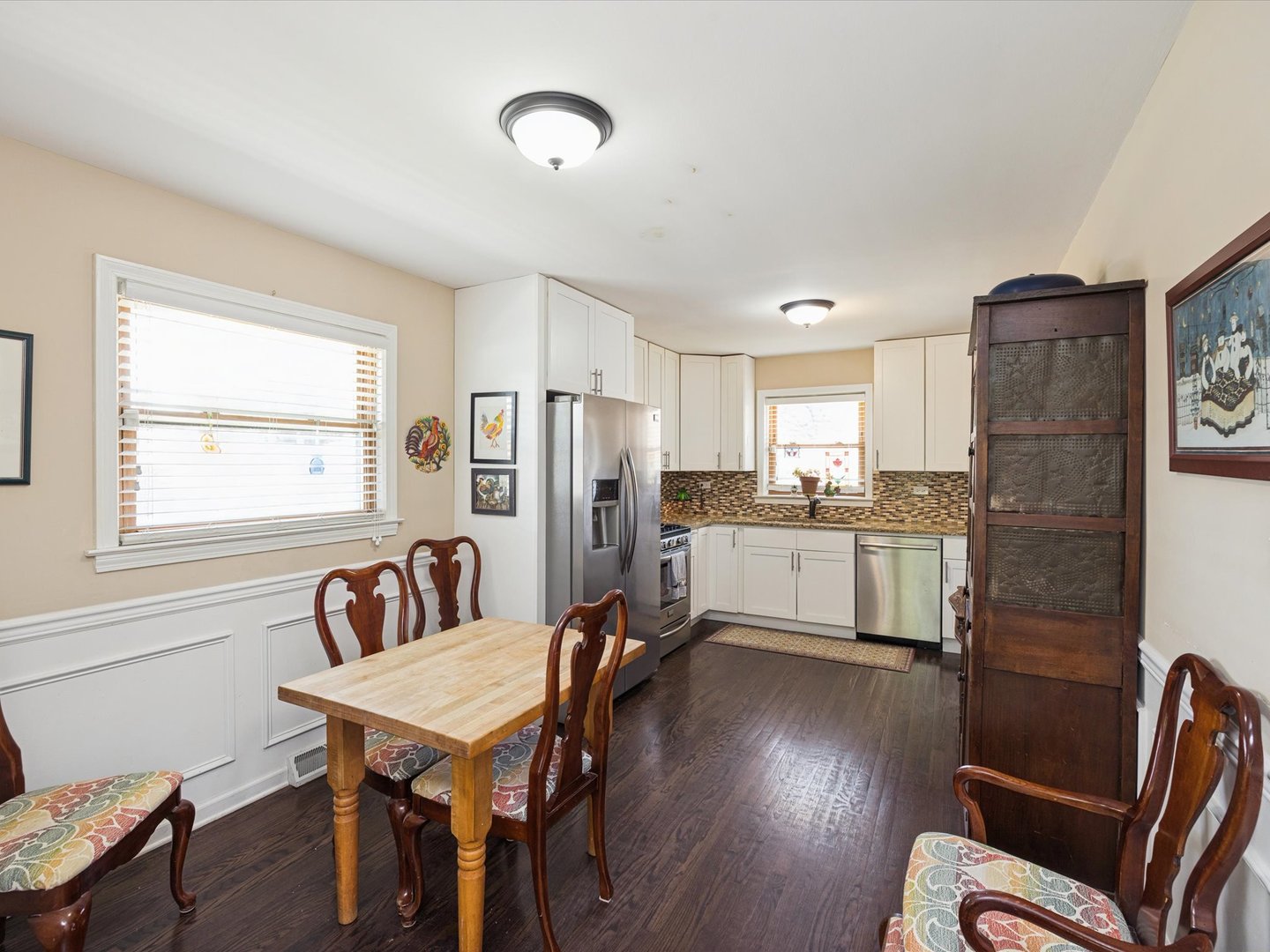 1202 Homestead Road, La Grange Park, IL 60526