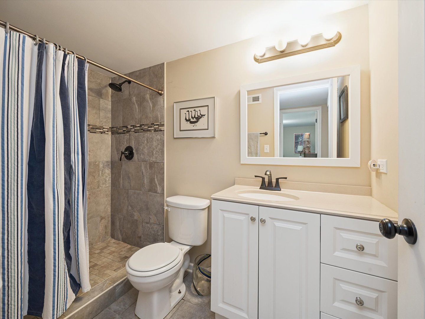 1202 Homestead Road, La Grange Park, IL 60526