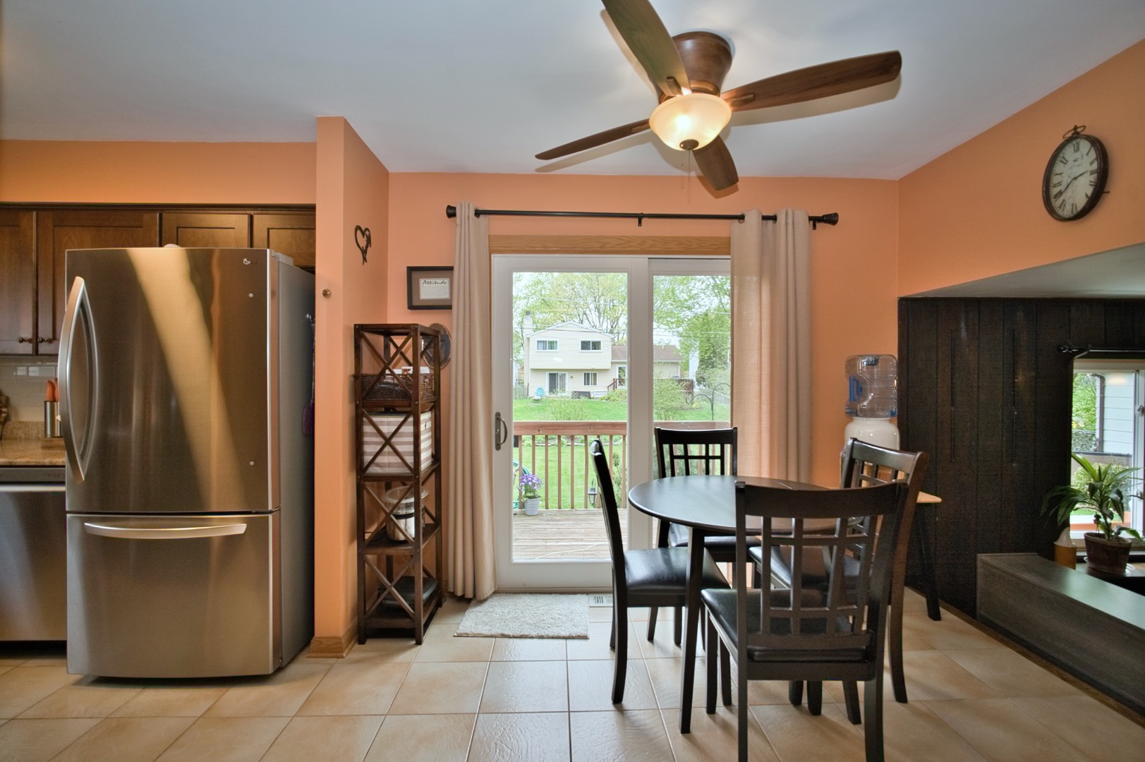 5405 Burwood Road, Oakwood Hills, IL 60013