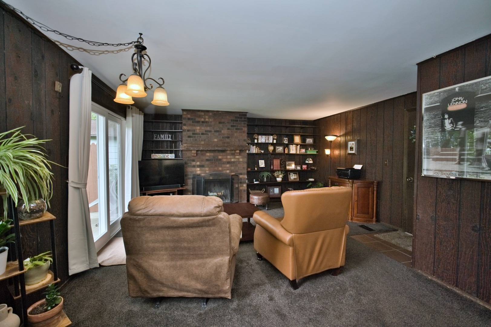 5405 Burwood Road, Oakwood Hills, IL 60013