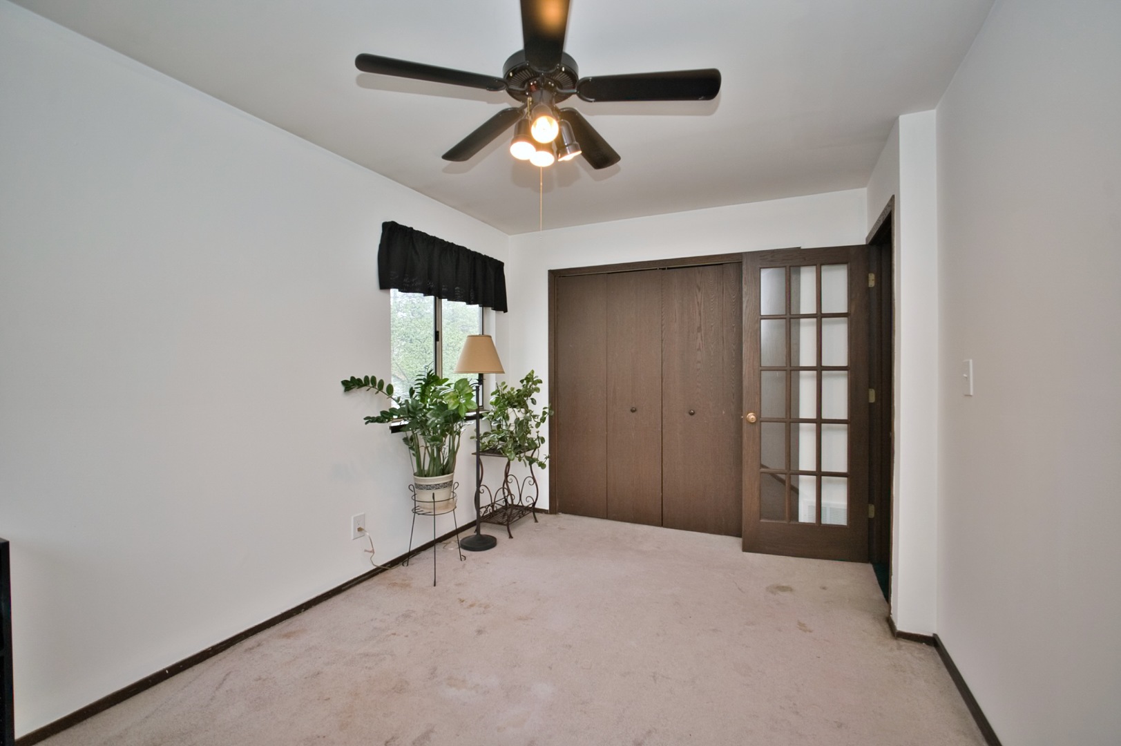 5405 Burwood Road, Oakwood Hills, IL 60013