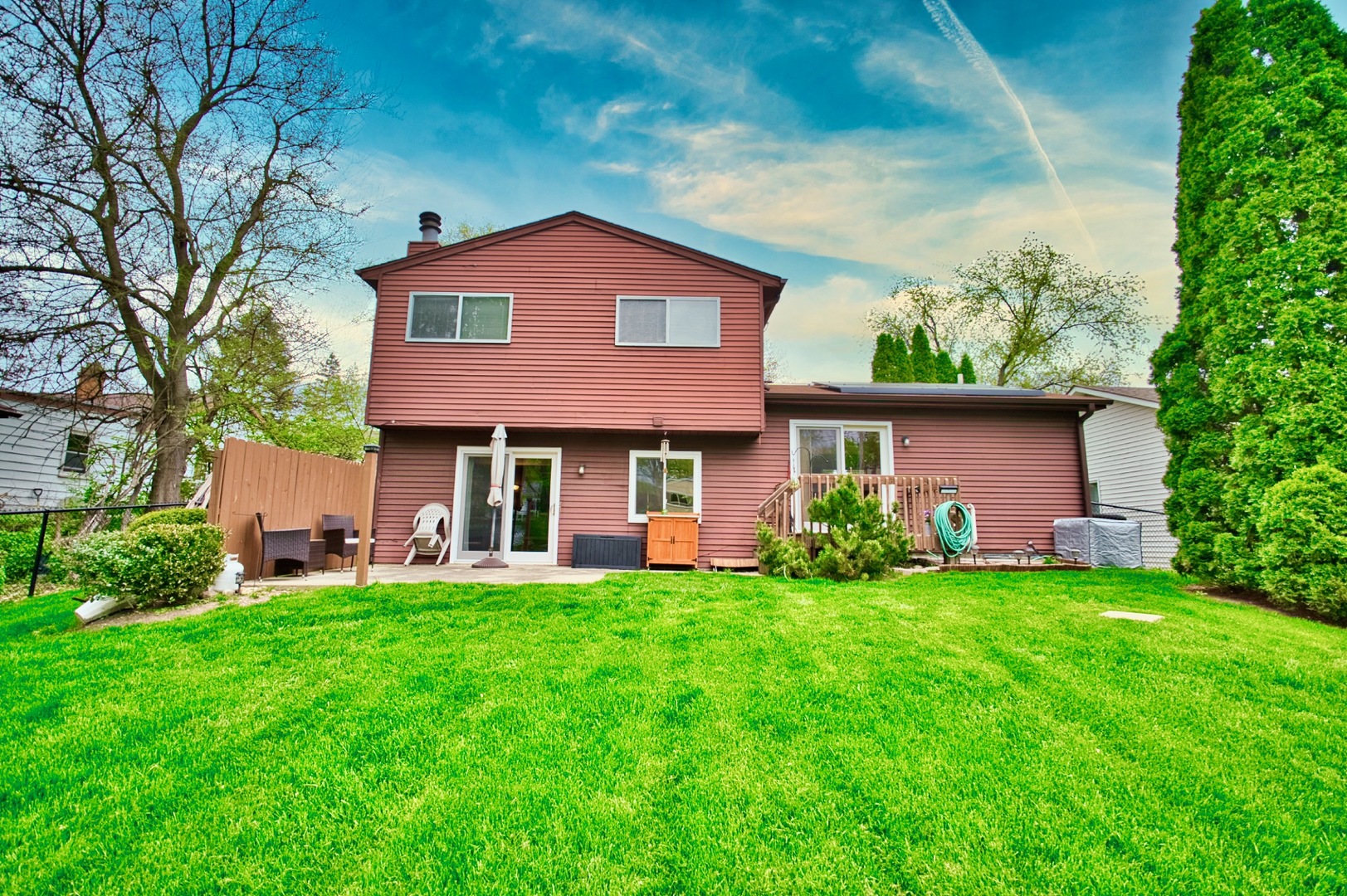 5405 Burwood Road, Oakwood Hills, IL 60013