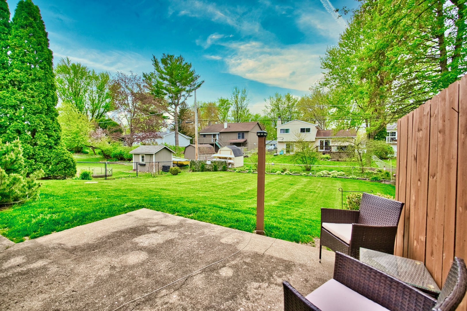 5405 Burwood Road, Oakwood Hills, IL 60013