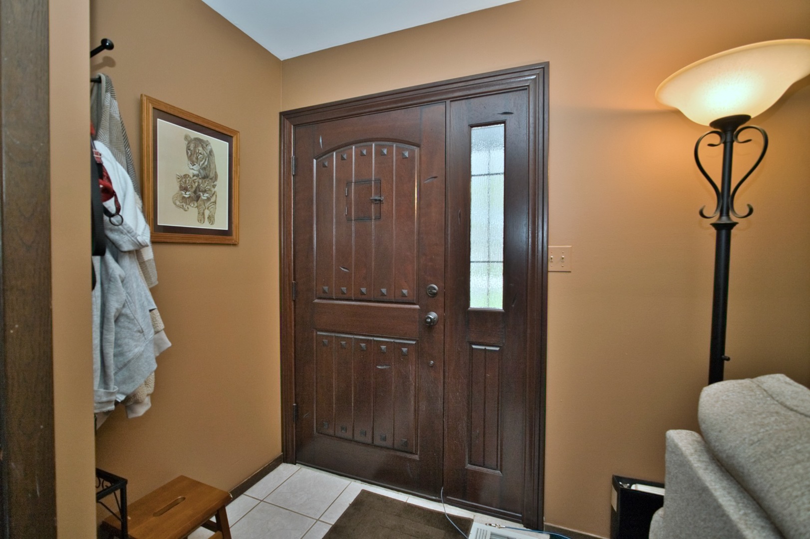 5405 Burwood Road, Oakwood Hills, IL 60013