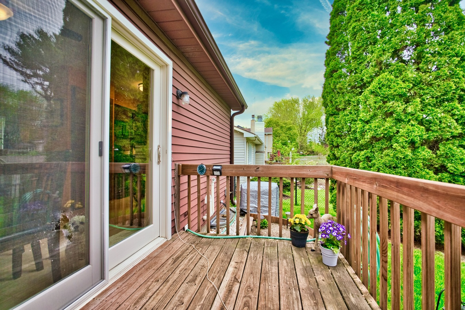 5405 Burwood Road, Oakwood Hills, IL 60013