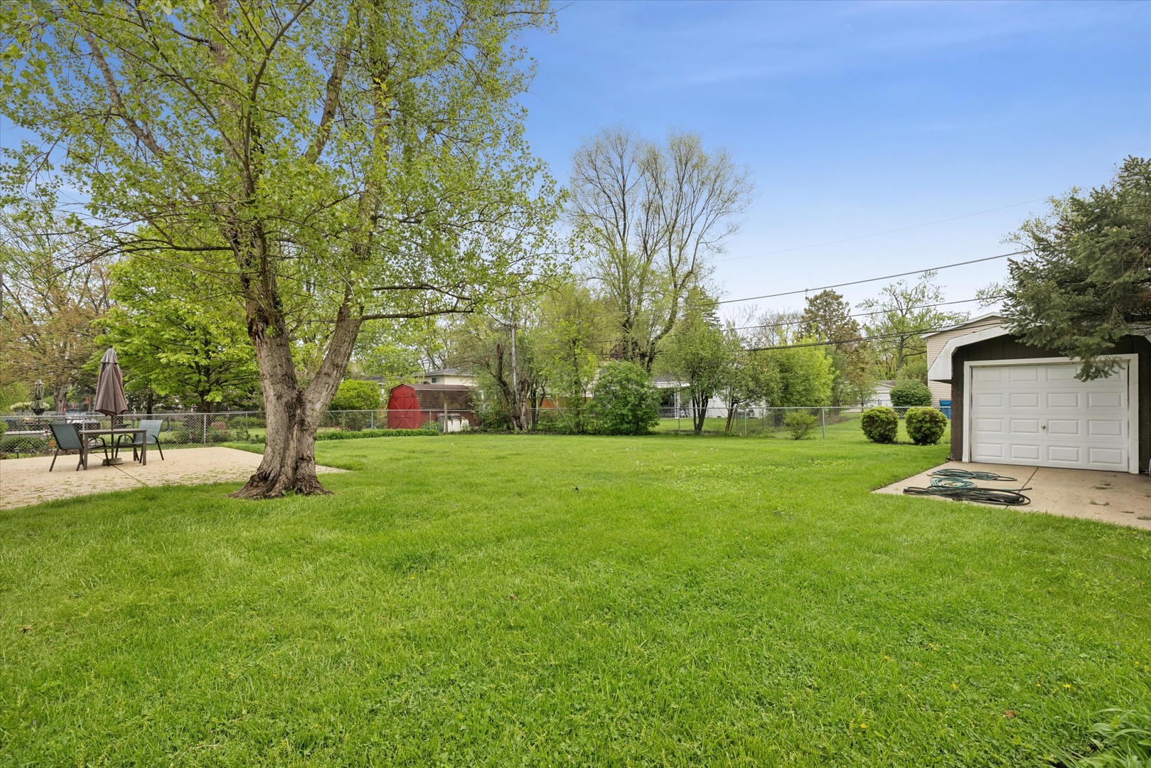 1903 E Ivy Lane, Mount Prospect, IL 60056