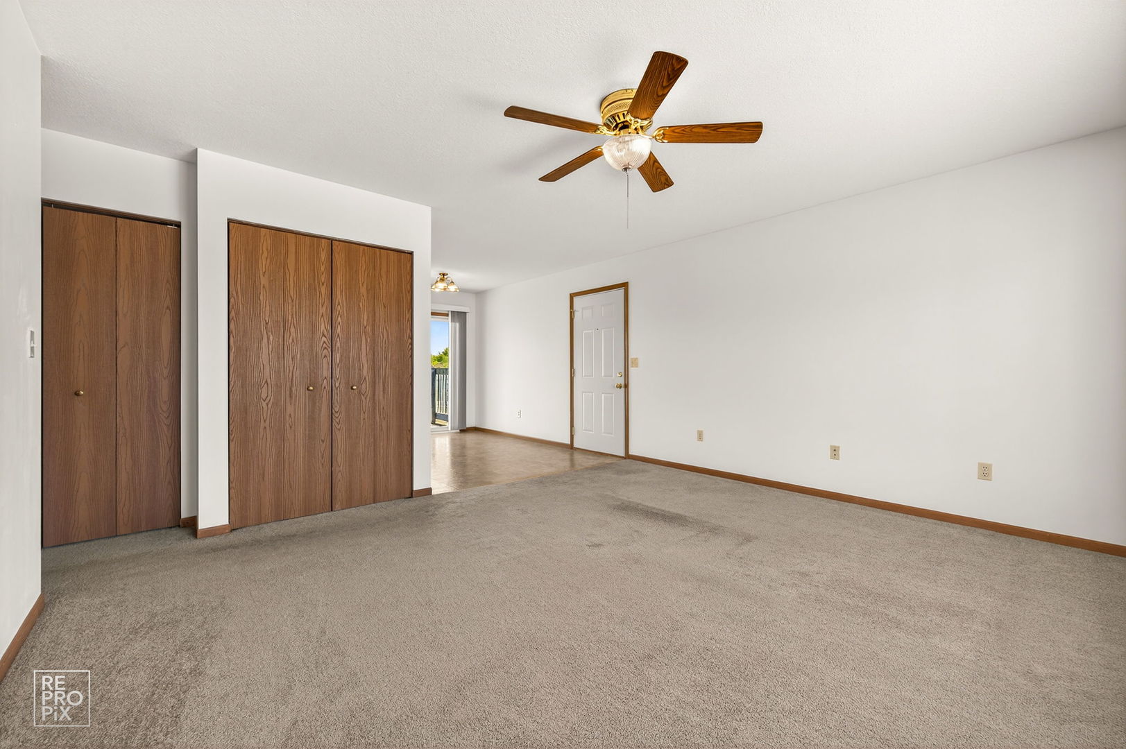 2401 Ashland Circle, Morris, IL 60450