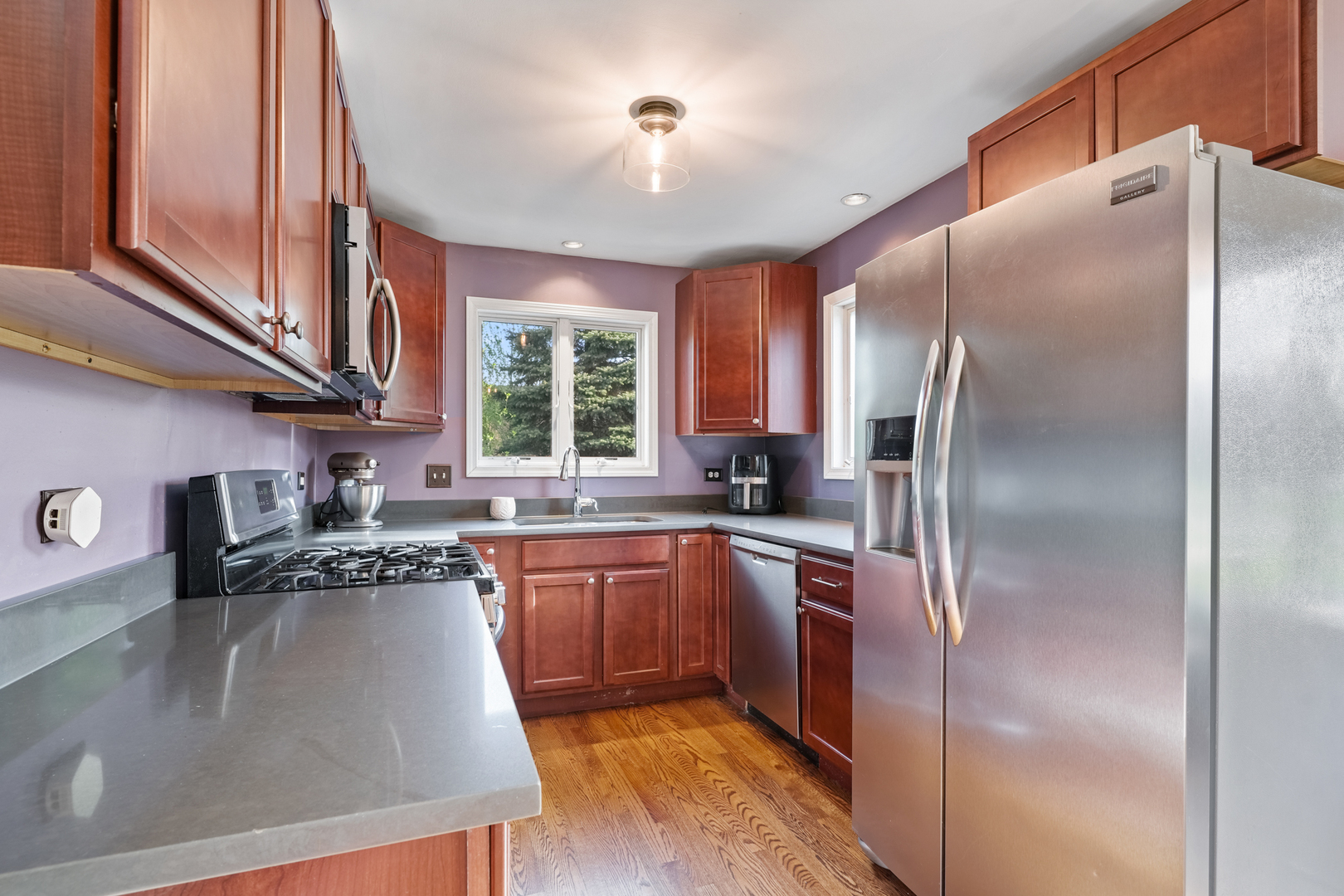 420 S Oak Street, Itasca, IL 60143