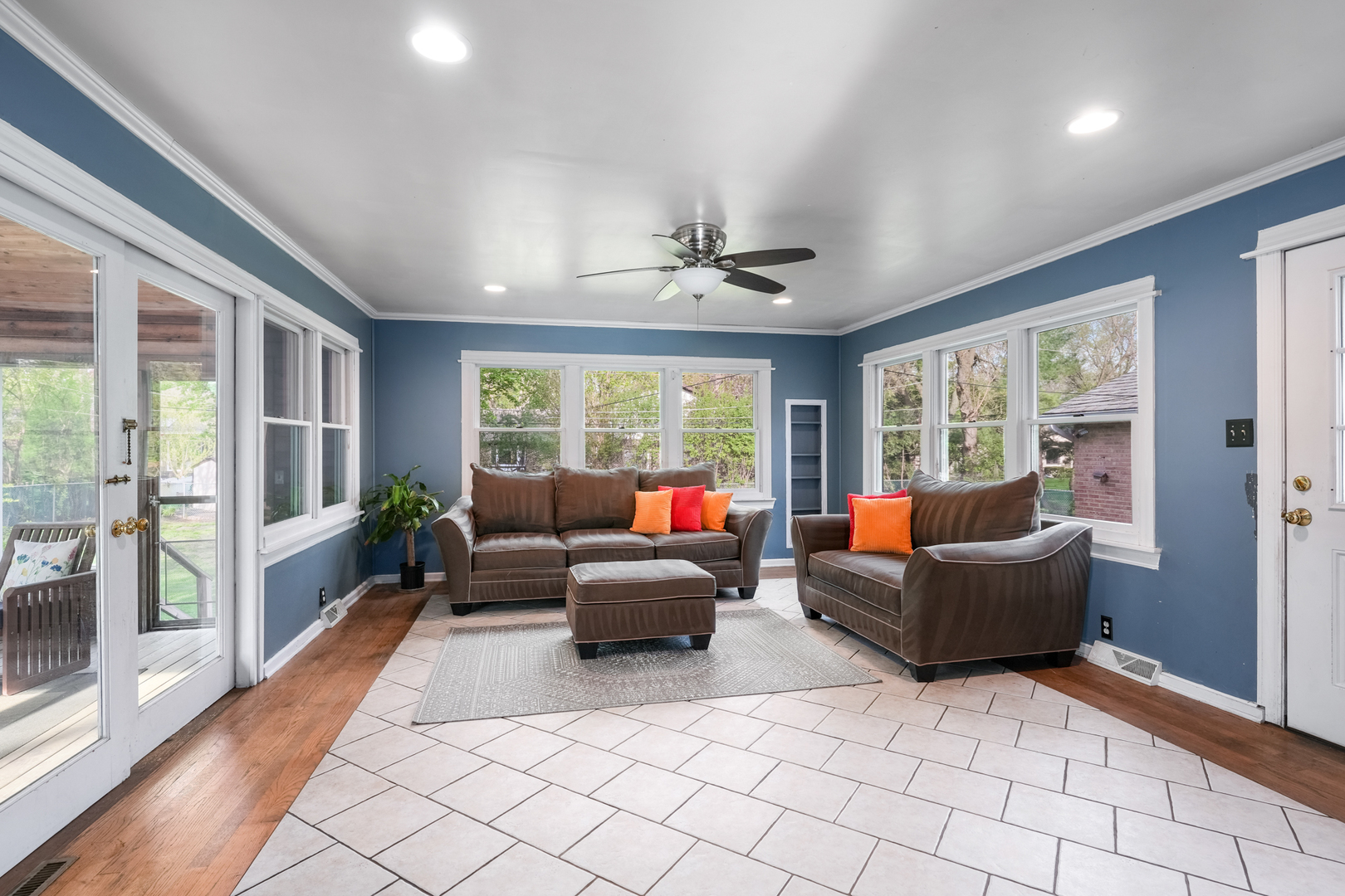 420 S Oak Street, Itasca, IL 60143