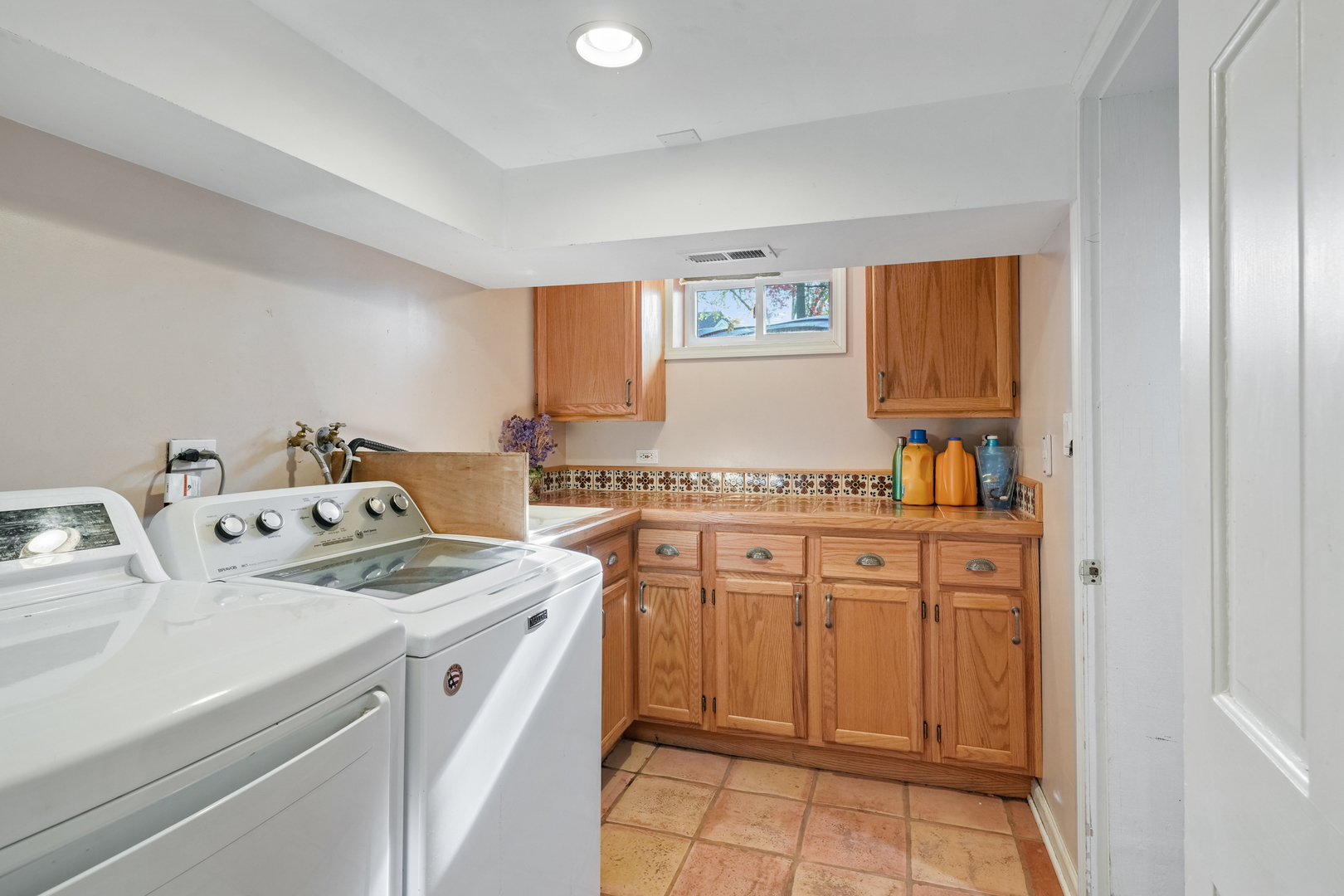 420 S Oak Street, Itasca, IL 60143