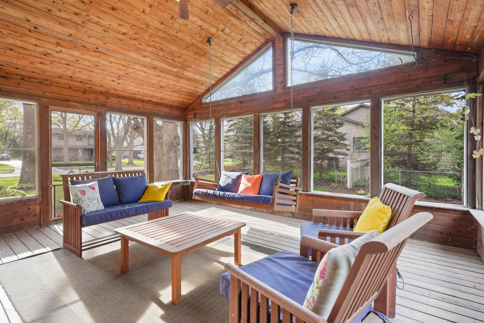 420 S Oak Street, Itasca, IL 60143