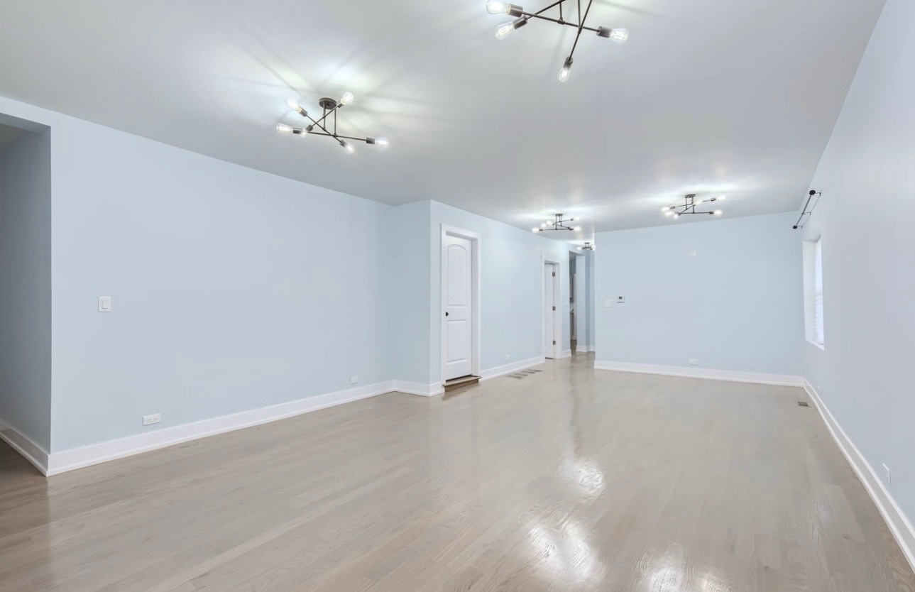 5234 S Carpenter Street, Chicago, IL 60609