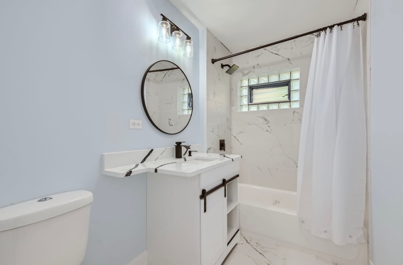 5234 S Carpenter Street, Chicago, IL 60609