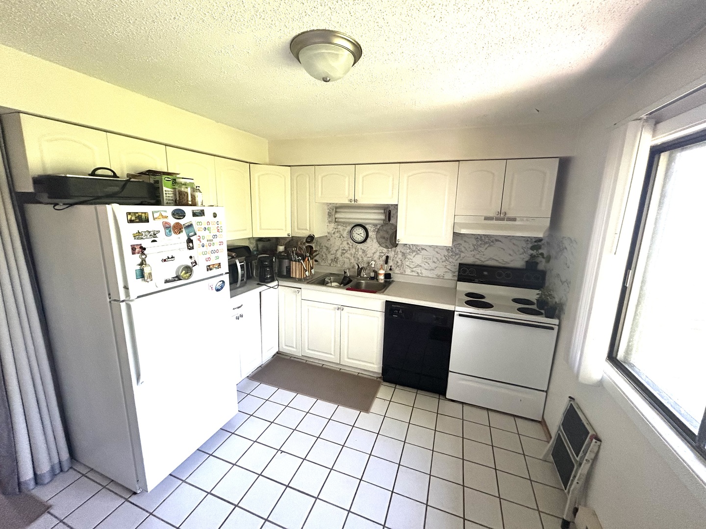 322 Klein Creek Court #E, Carol Stream, IL 60188