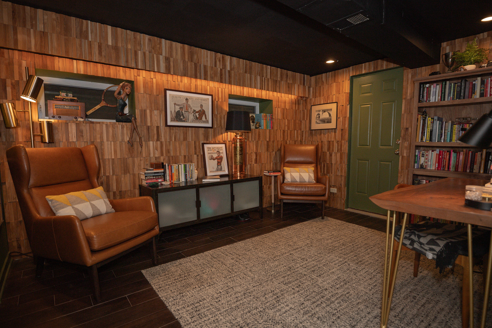 1443 W Catalpa Avenue, Chicago, IL 60640