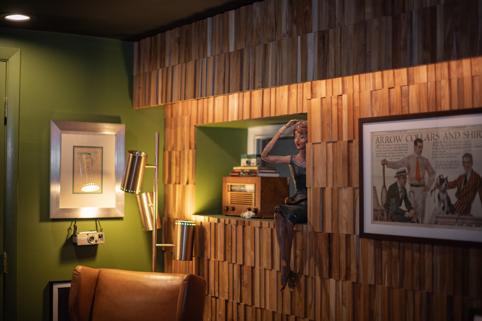 1443 W Catalpa Avenue, Chicago, IL 60640